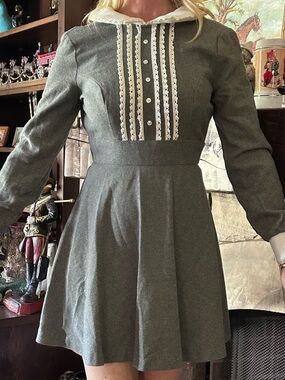 Denise are Here 1960’s Gray Wool Mini Long Sleeve School Girl Dress Sz 2